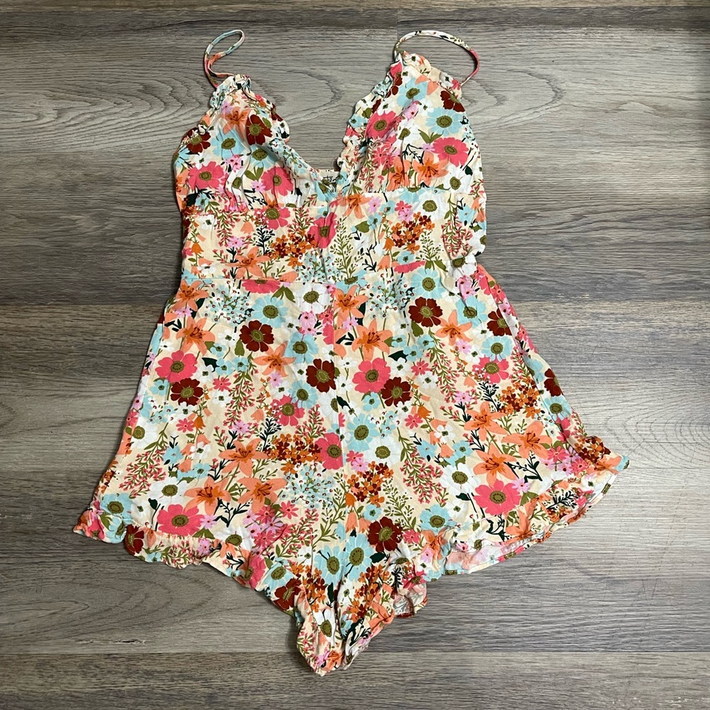 Liberty Love Floral Women's Romper - Multicolor Size L